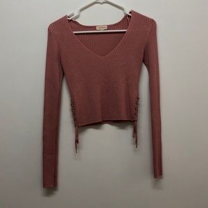 Long sleeve V-neck crop top